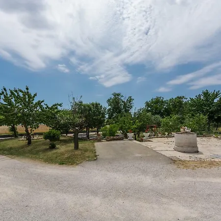 Mijat Novigrad Istria