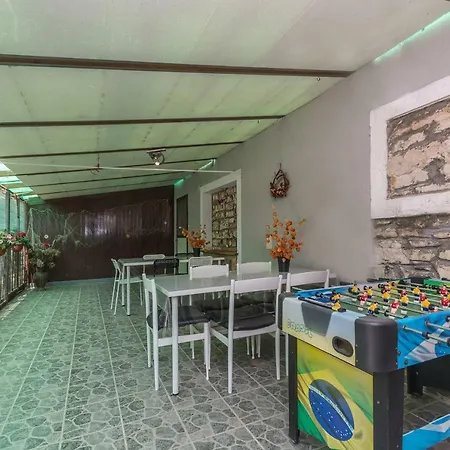 Mijat Apartament