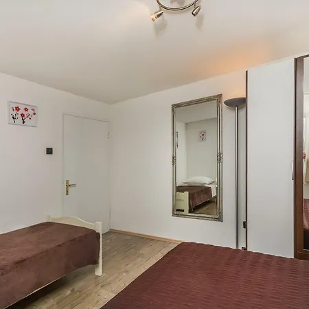 Mijat Novigrad Istria