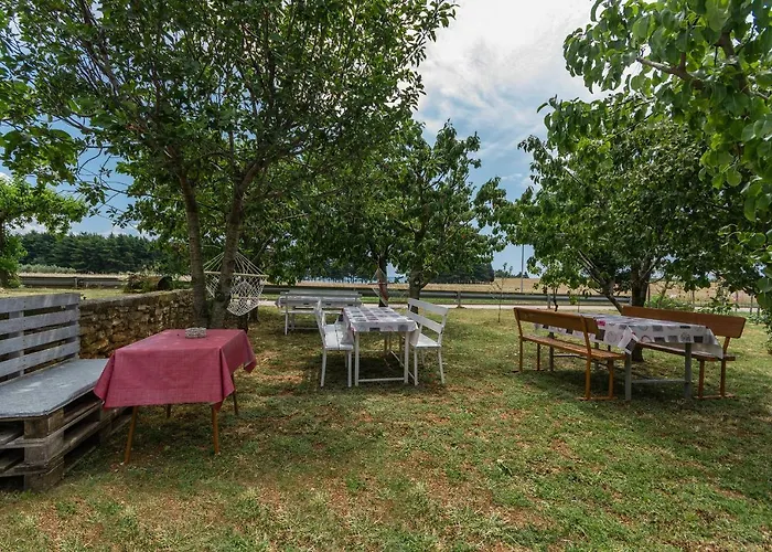 Mijat * Novigrad Istria